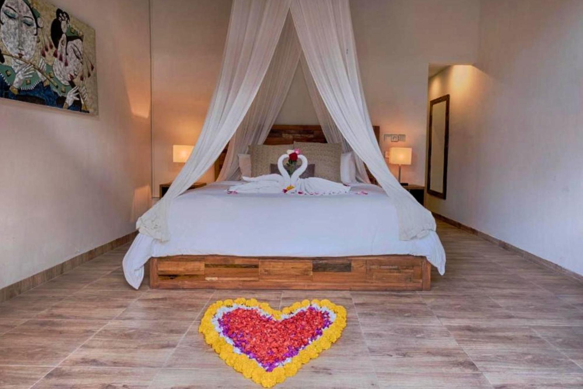 Ranjana 4 Bedroom Private Pool Zn82 Villa