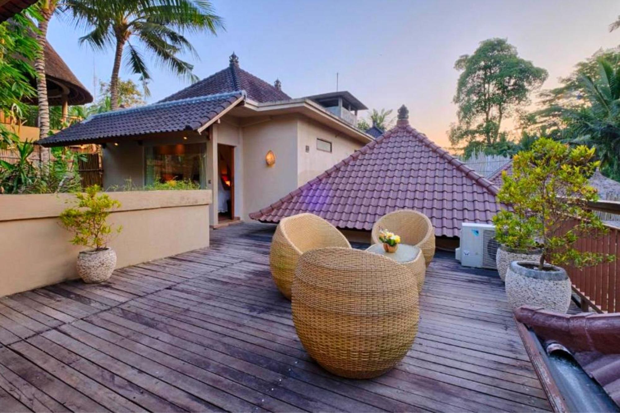 Asoka 4 Bedroom Private Pool Zn80