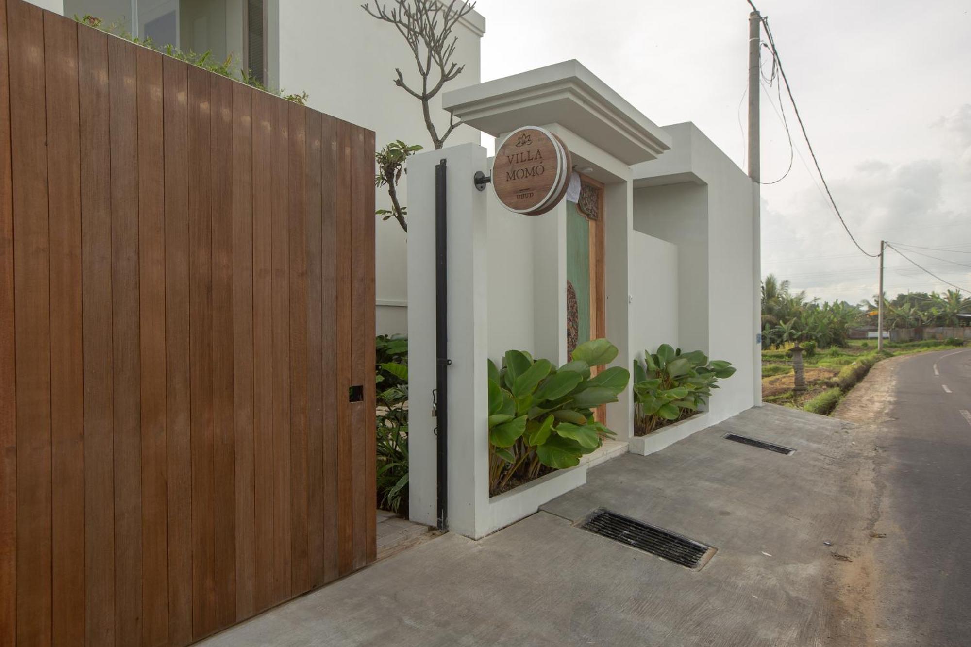 Momo Villa *
