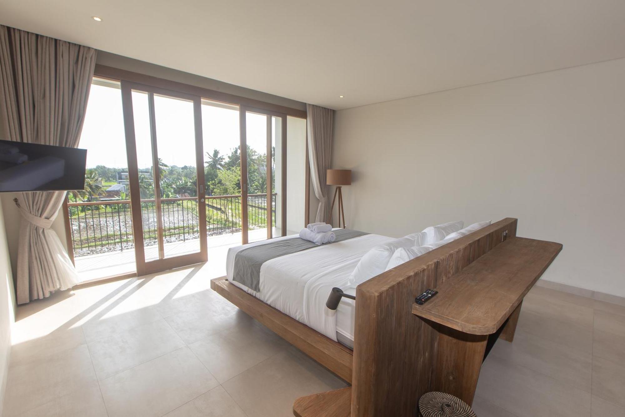 Momo Villa