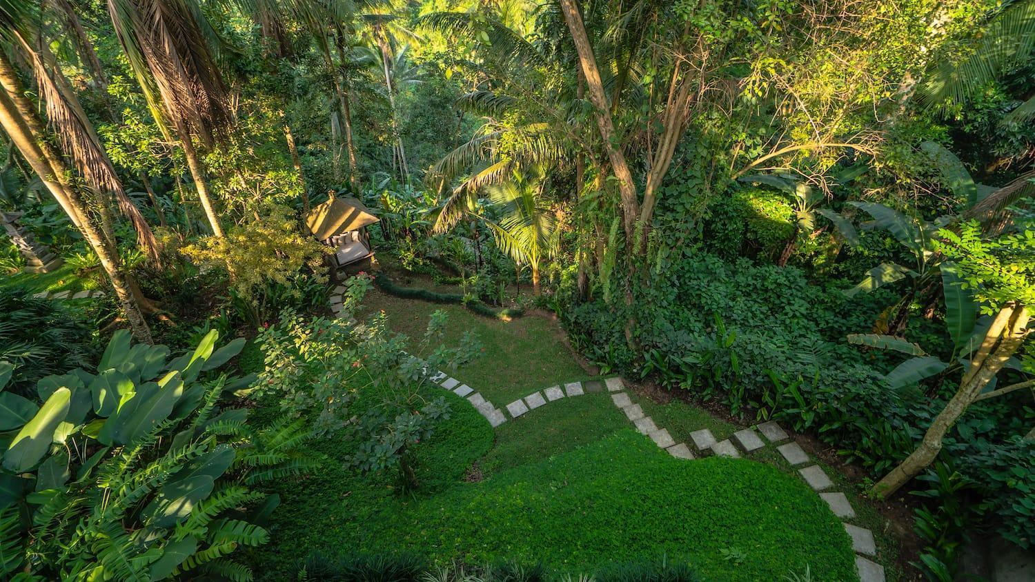 5 Bed Serenity In The Hills Of