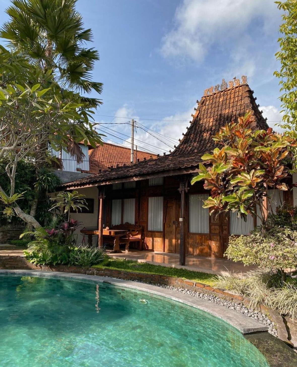 Kampoeng Joglo Abangan Herberg Ubud