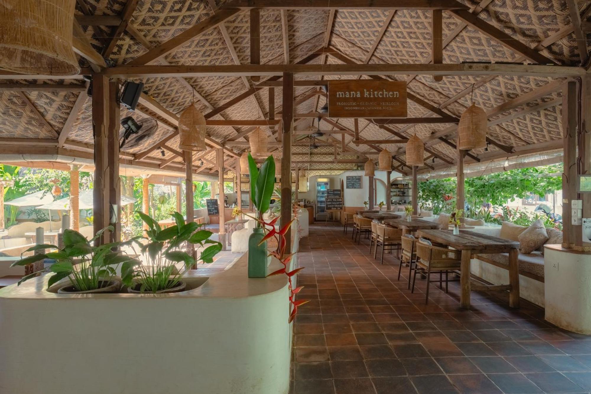 Hotel Mana Earthly Paradise