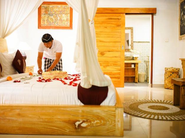 Villa Private With Nature Atmosphere By Dino