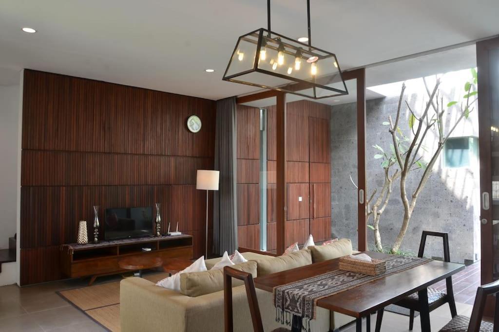 Perfectly 3br Private For Family In Villa