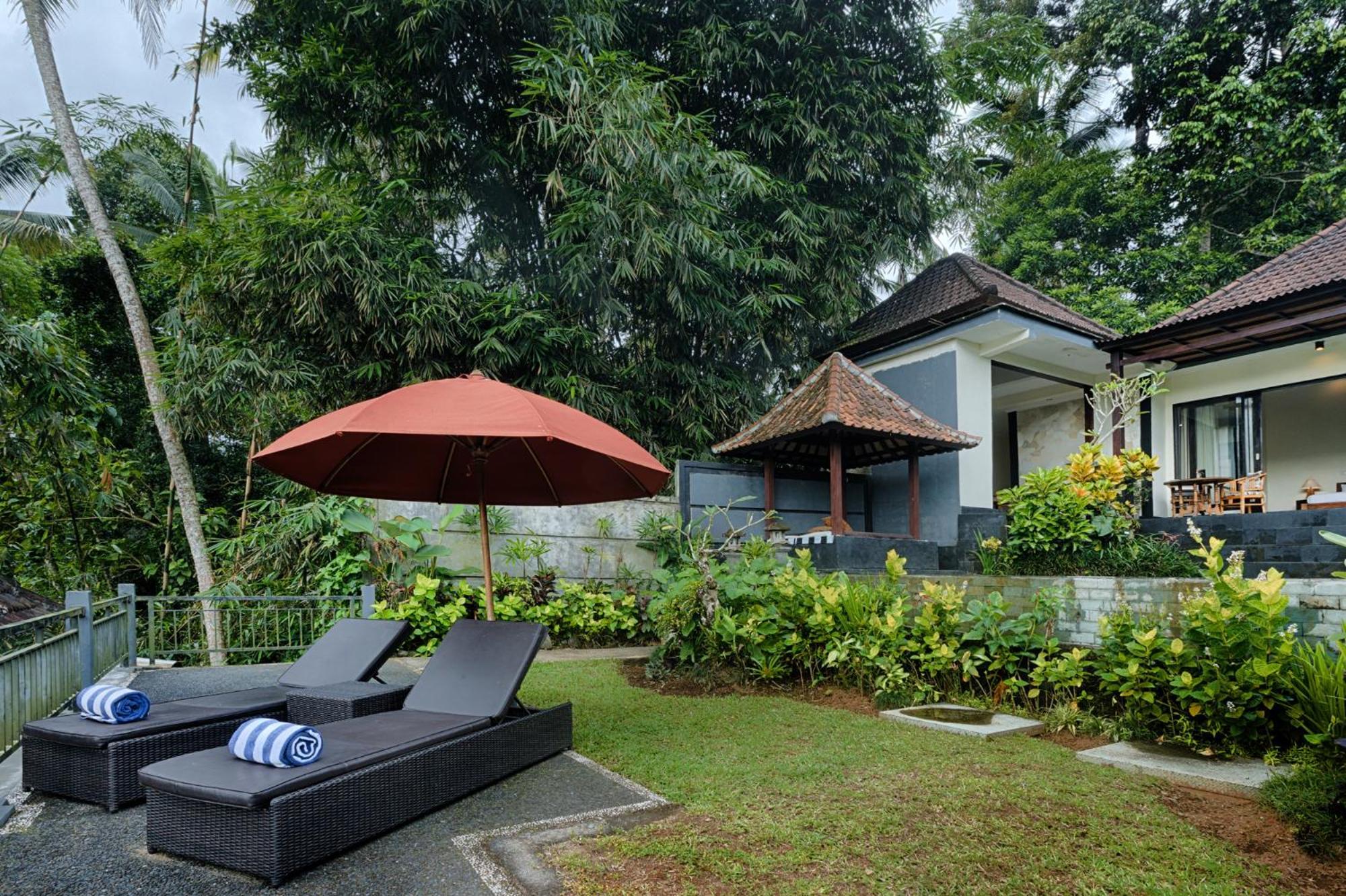 Kaja Villa *
