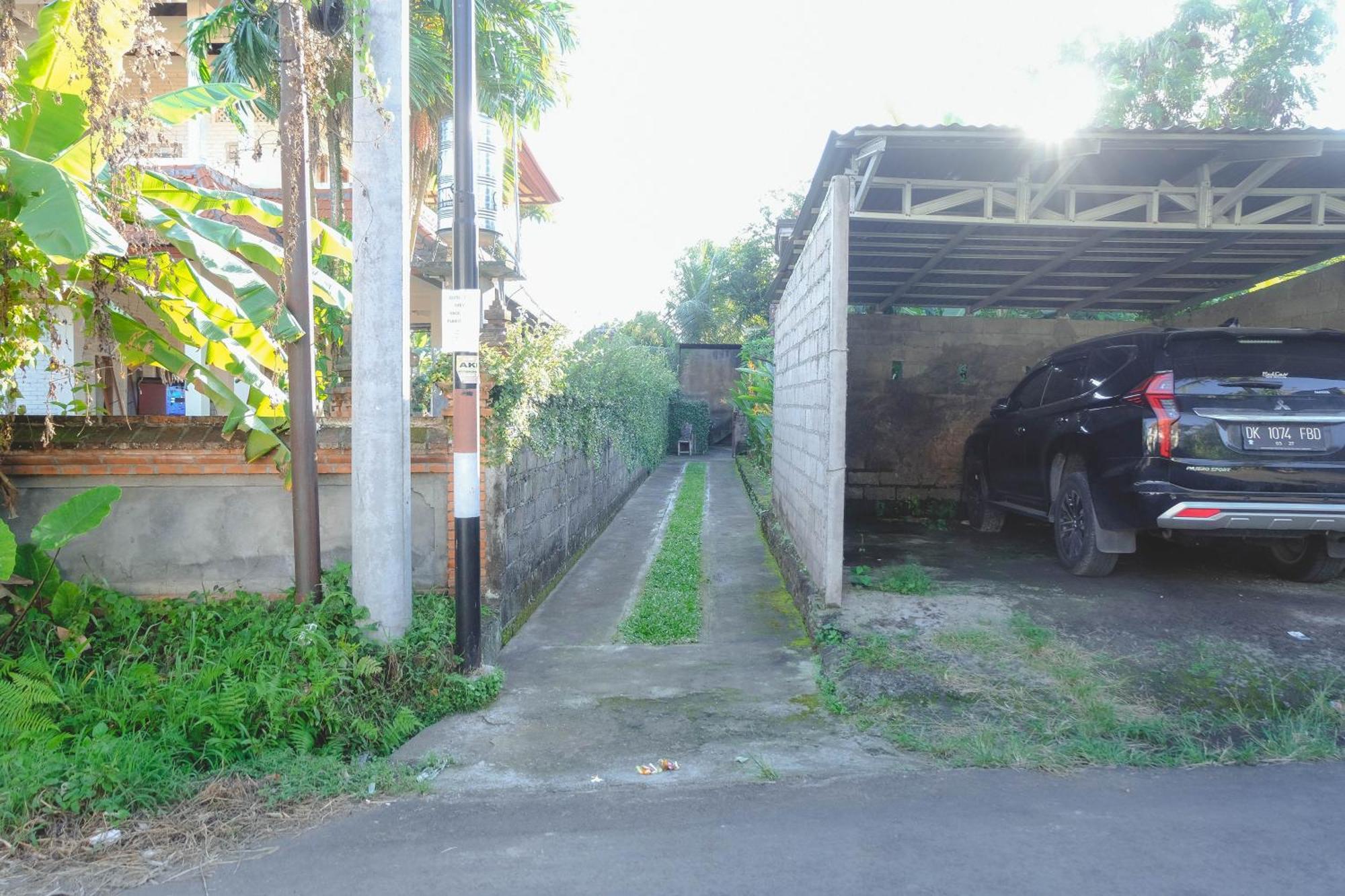 D'sila House