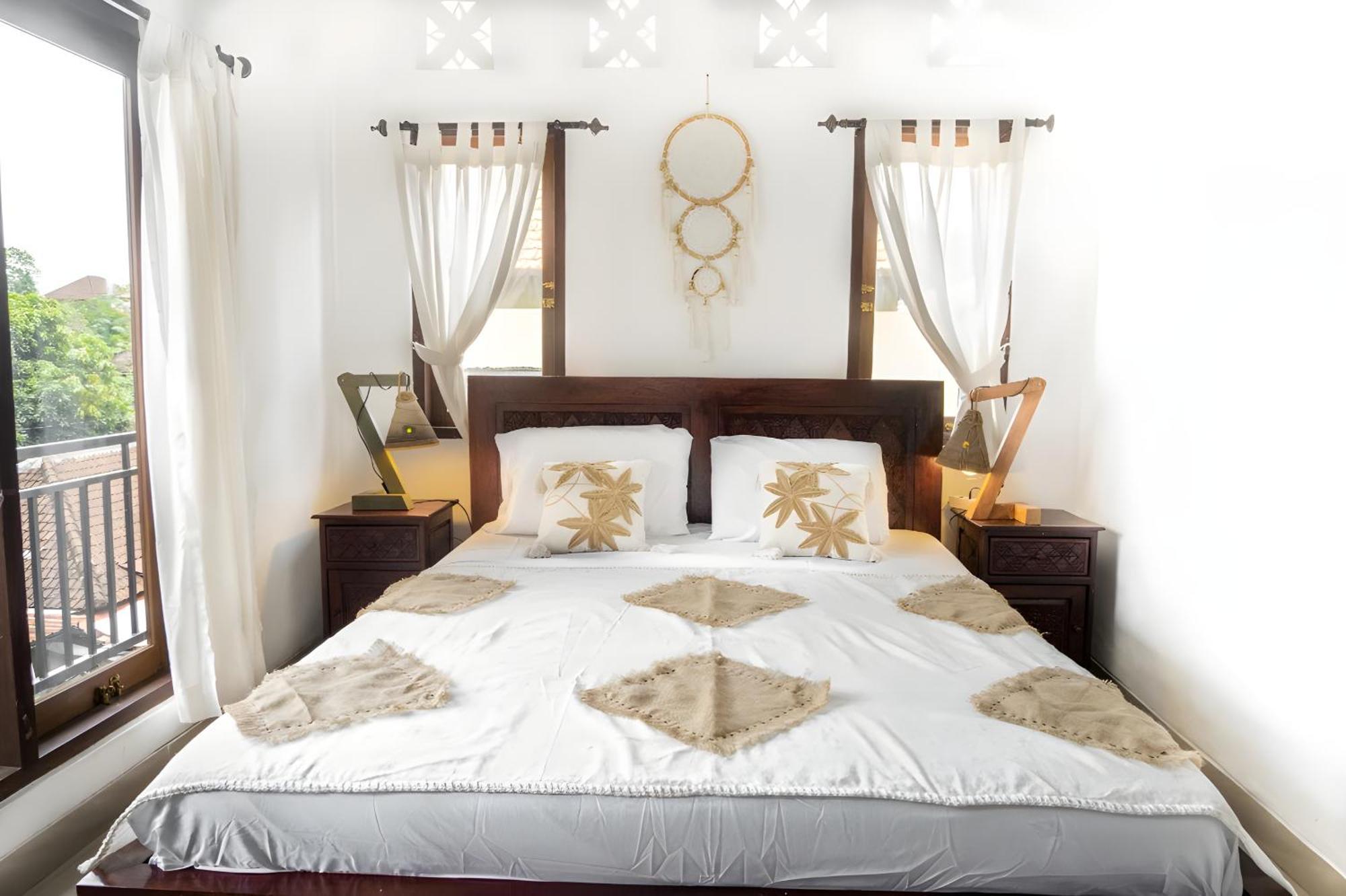 Light House 3 Bedrooms Vila Ubud (Bali)