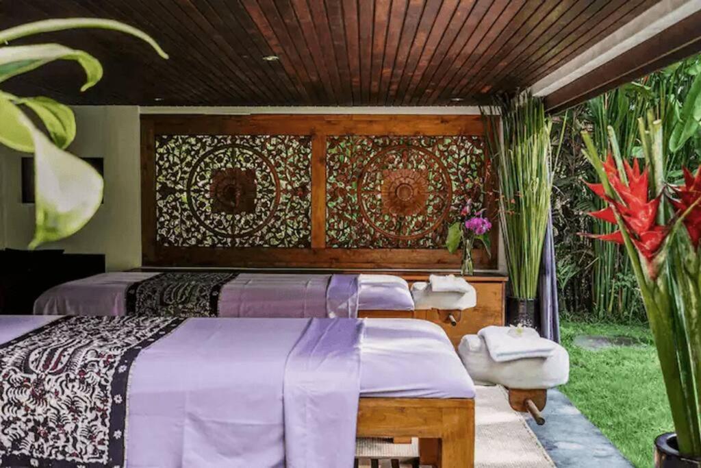 Dwa Chandra Full-service 5br In Nature Sanctuary Ubud (Bali)