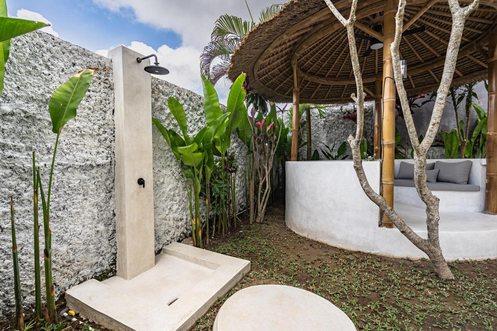 Villa Moonlight By Evdekimi Ubud
