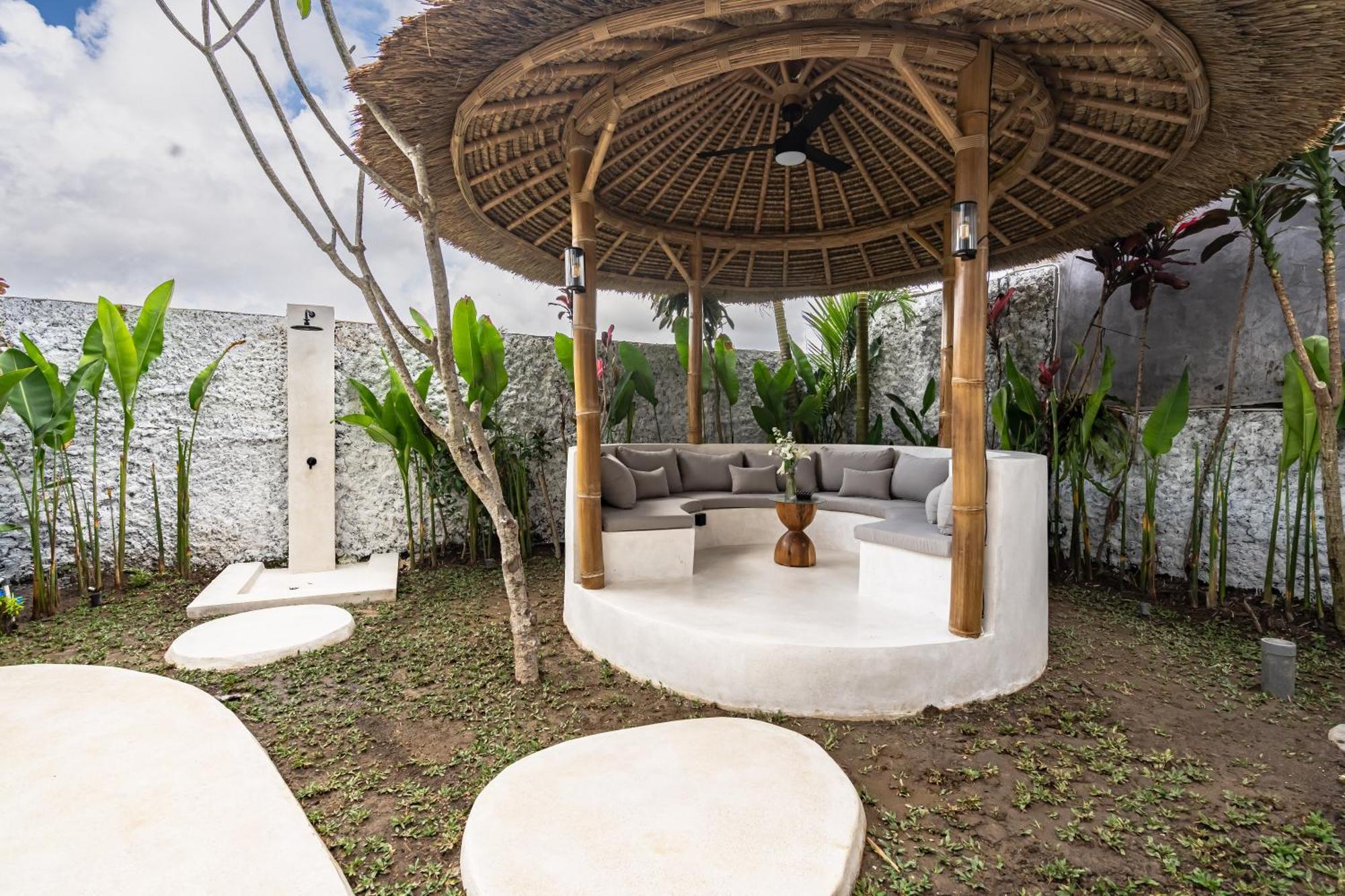 Villa Moonlight By Evdekimi Ubud