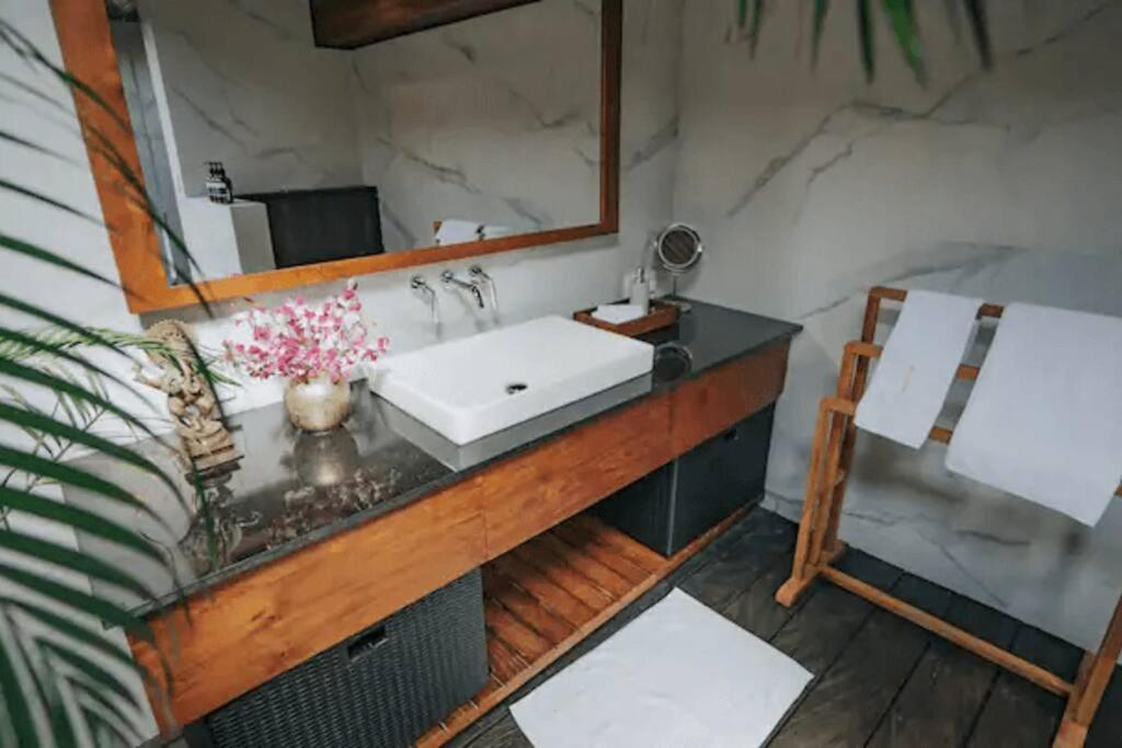 Villa Dwa Chandra Full-service 5br In Nature Sanctuary *