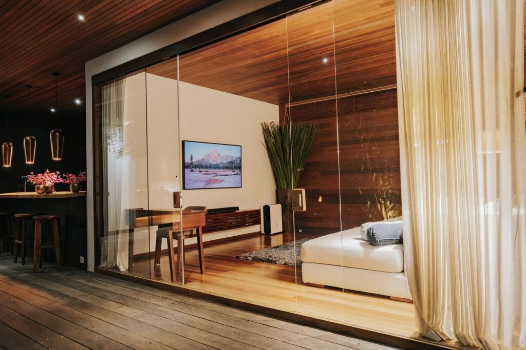 Villa Dwa Chandra Full-service 5br In Nature Sanctuary
