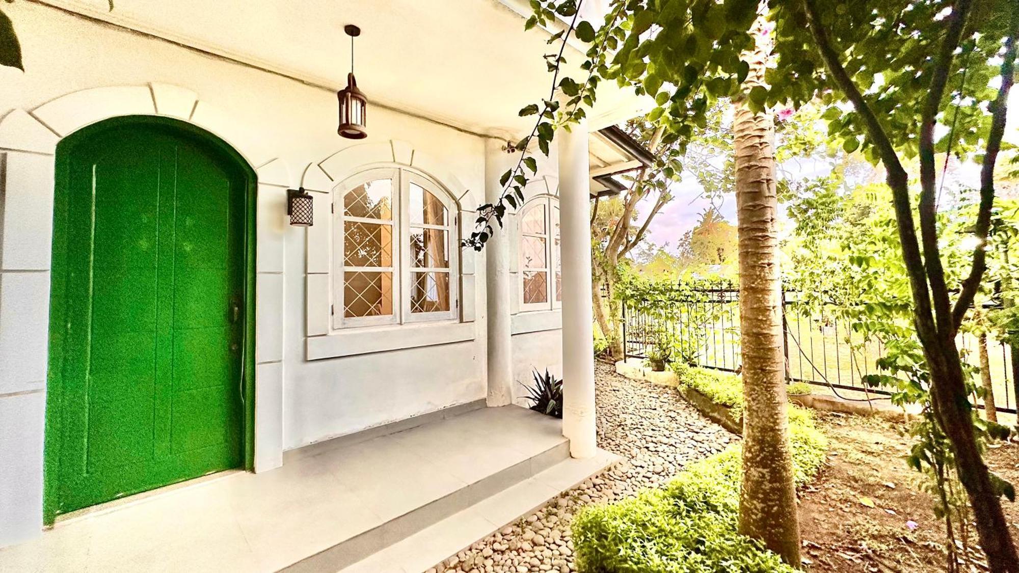 White Crystal 2 Bedrooms
