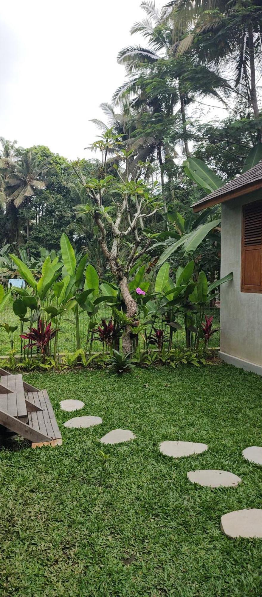 Lodge Rumah Guci