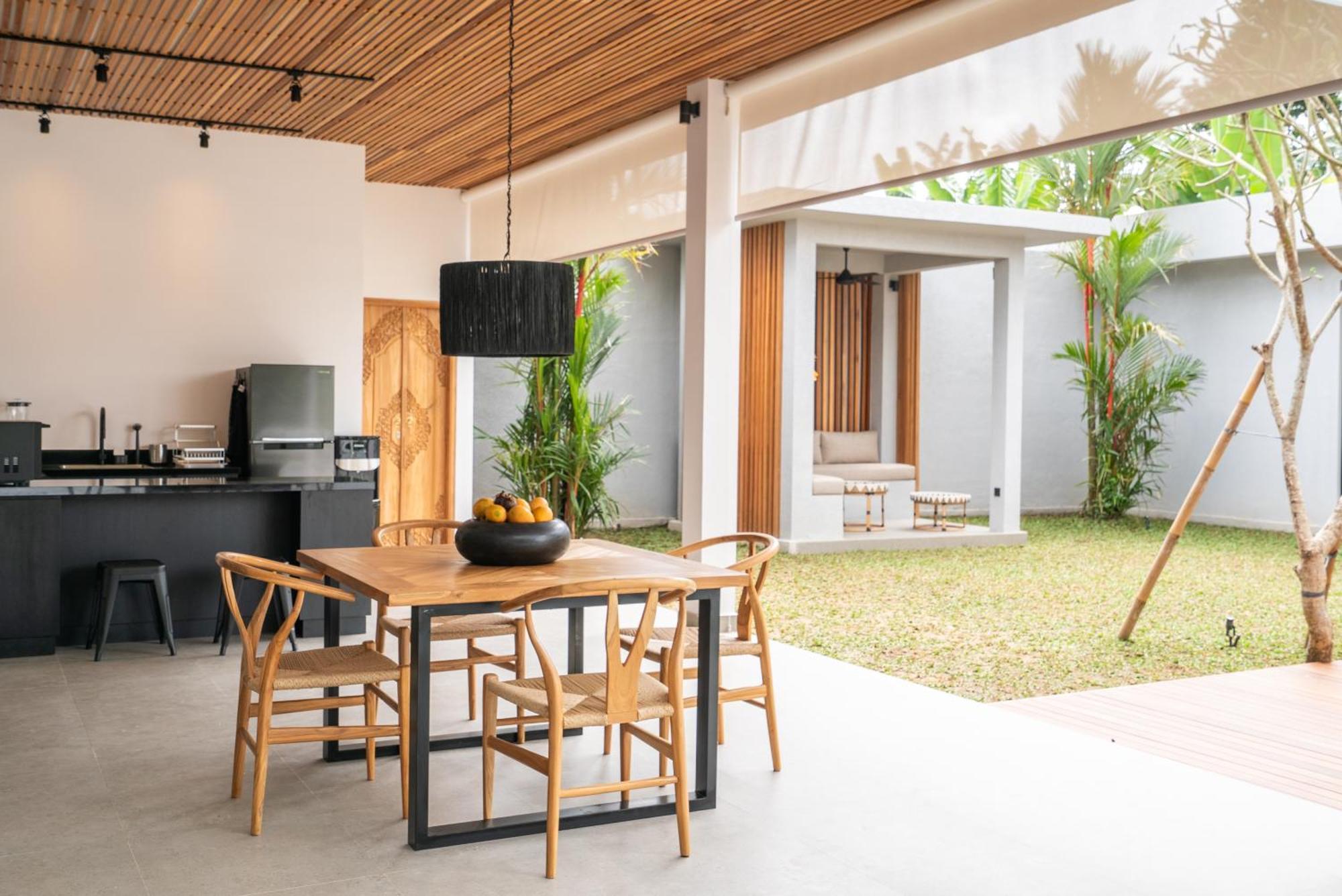Rouge - Loft Emylia