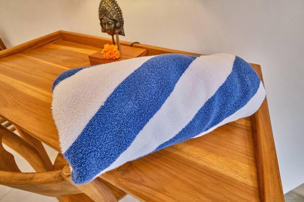 2br Stylish 10min To Center Villa