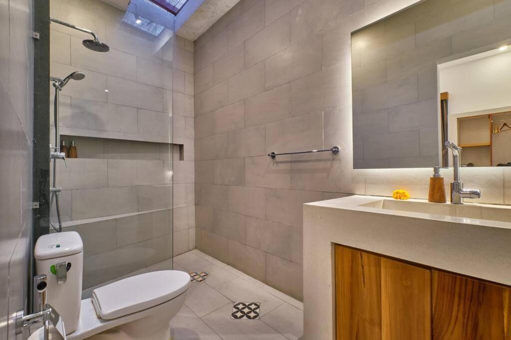 2br Stylish 10min To Center Villa *