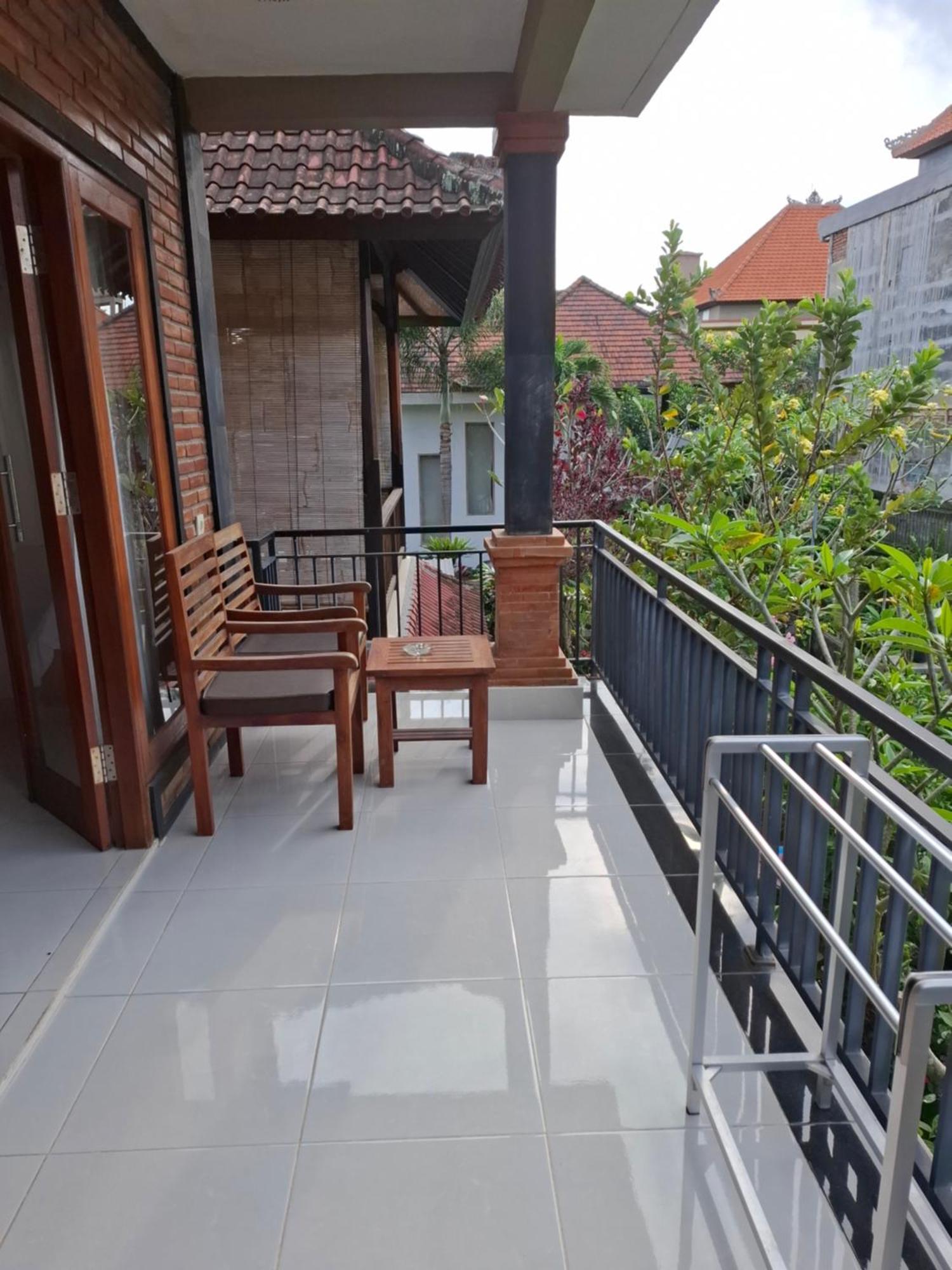 Evan House With Kitchens And Private Balconies Ubud (Bali)