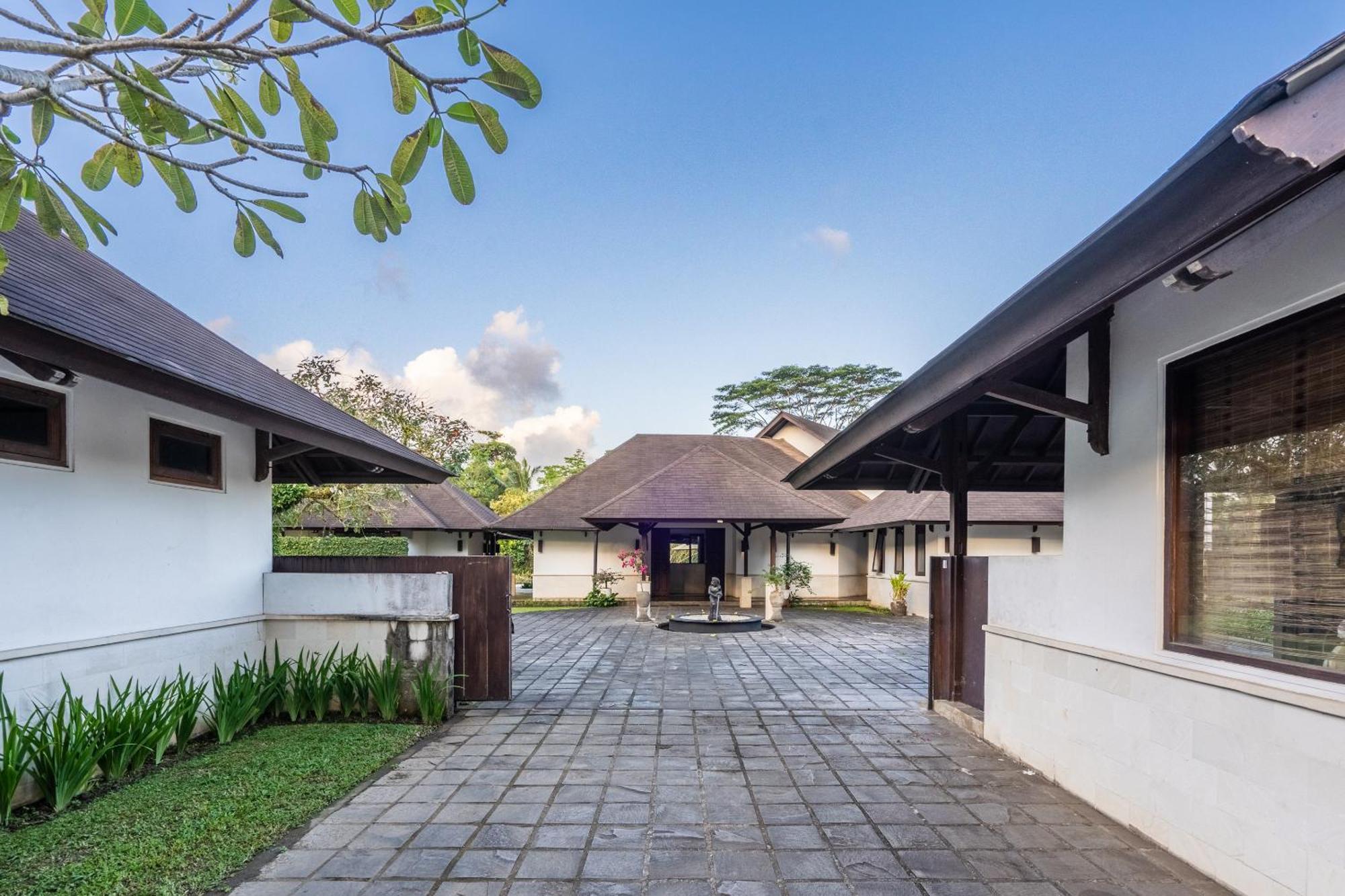 Villa Tirta Tawar *