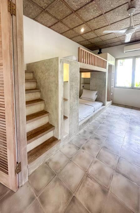 Natural And Peaceful Sentosa Villa *