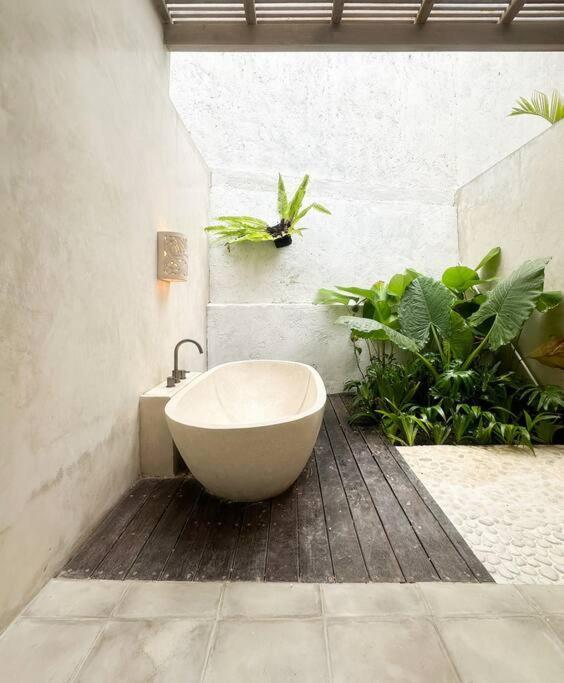 Natural And Peaceful Sentosa Villa Ubud (Bali)
