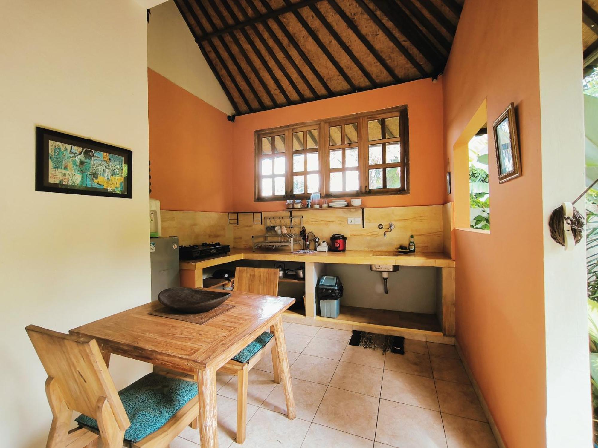 Villa Design Private House In The Rice Fields Ubud (Bali)