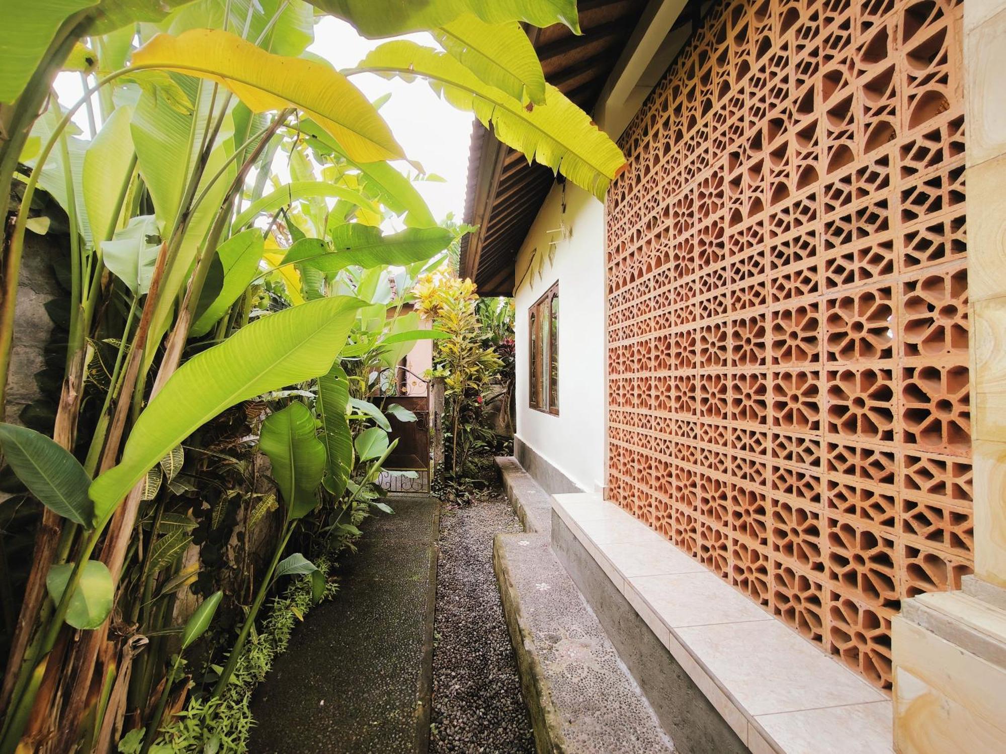 Design Private House In The Rice Fields * Ubud (Bali)