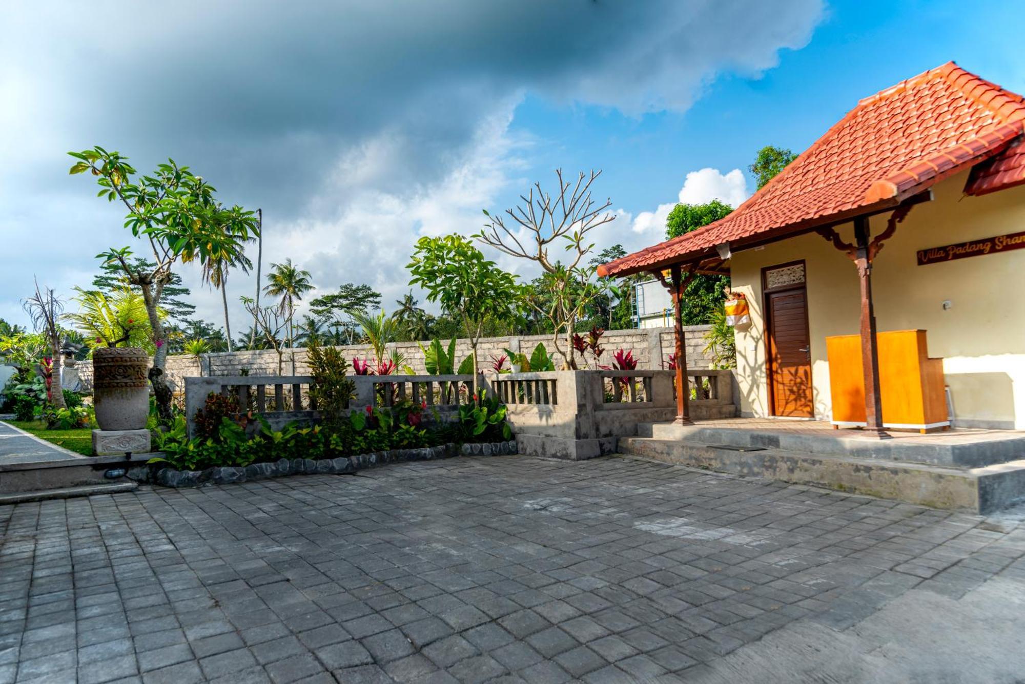 Padang Santhi * Ubud