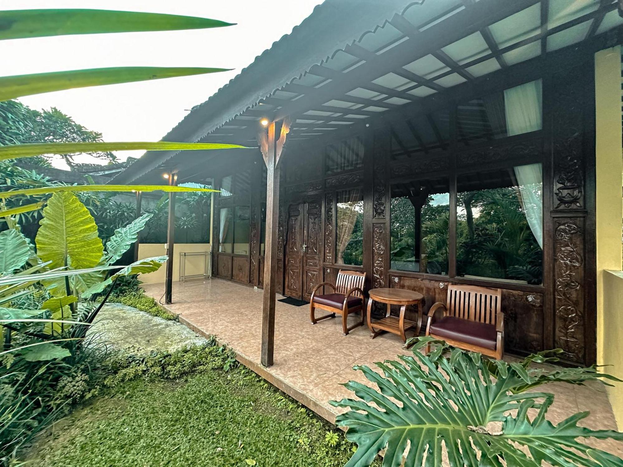 Herberg Kampoeng Joglo Abangan Ubud