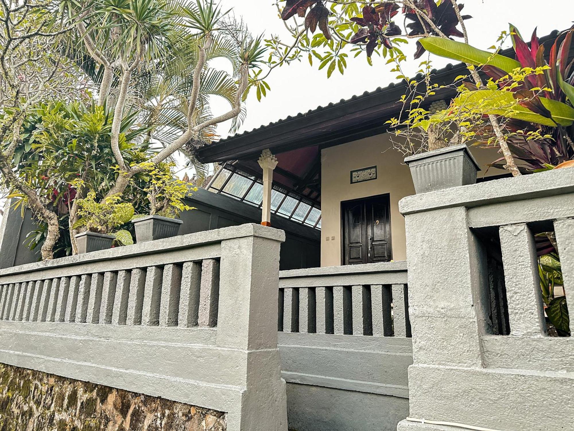 Kampoeng Joglo Abangan Herberg 3*