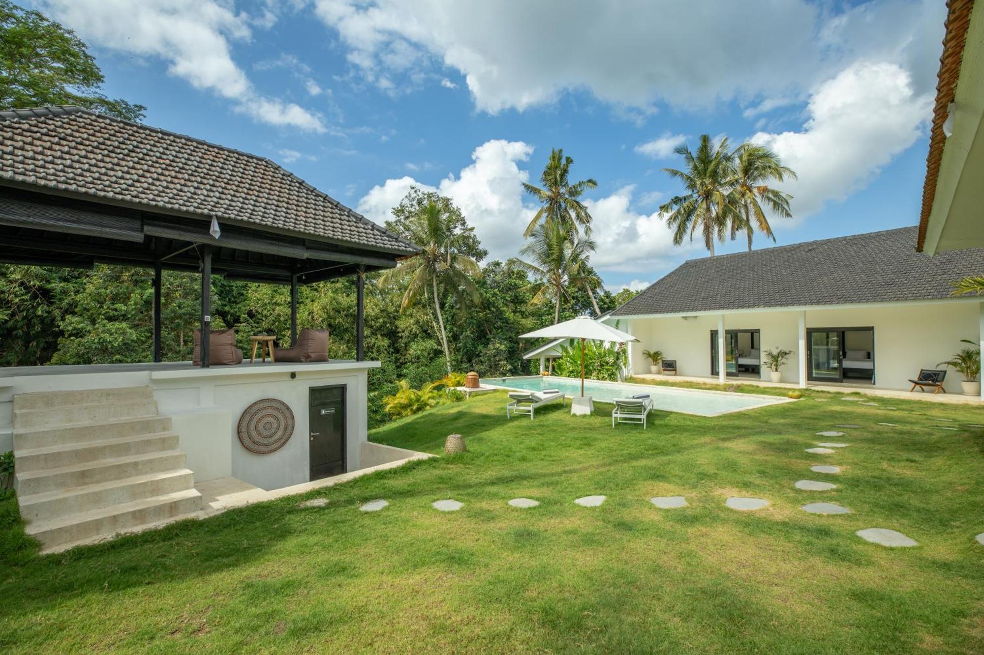 Villa Bos Bali *