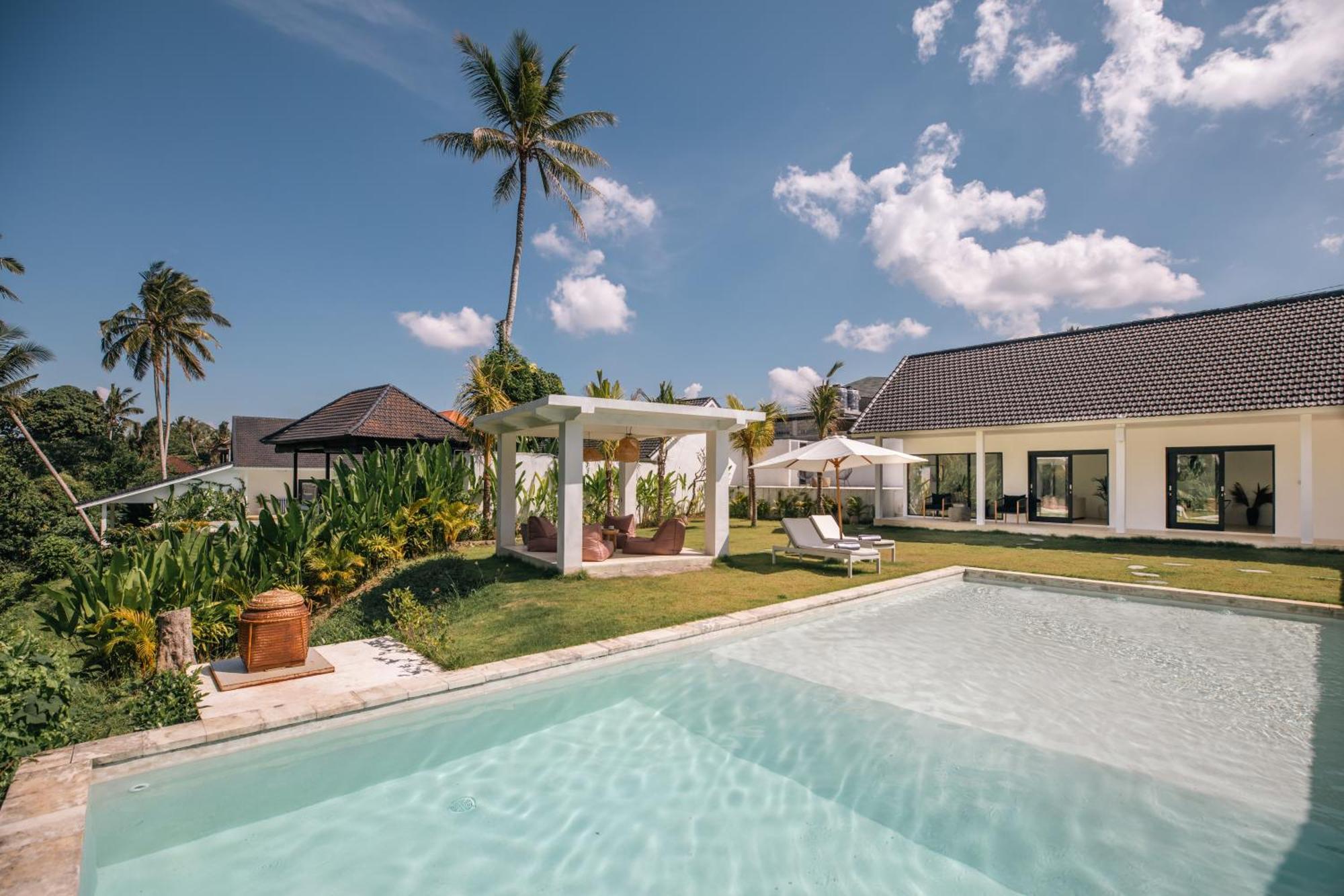 Bos Bali Villa *