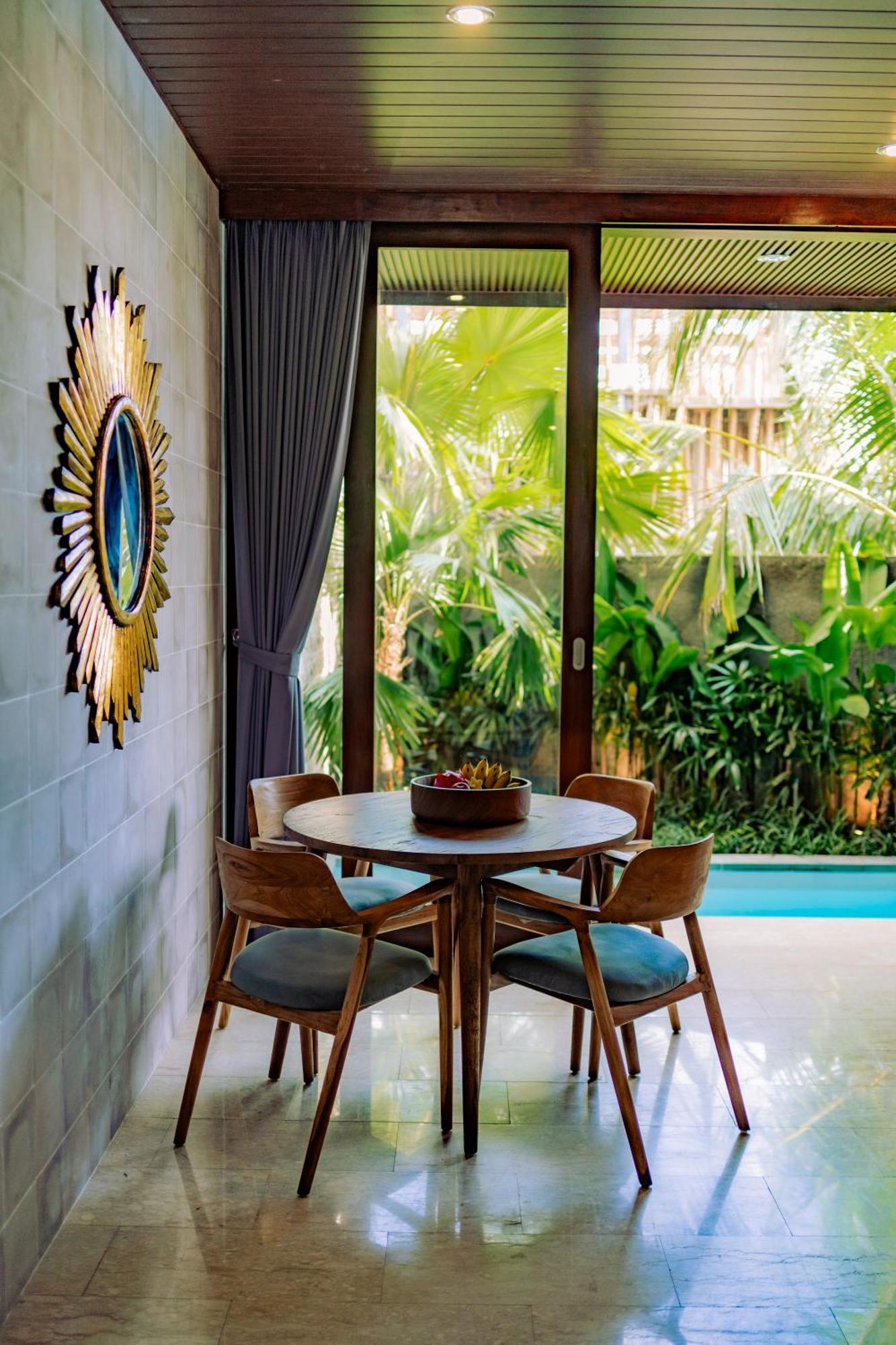 Mamora Villa