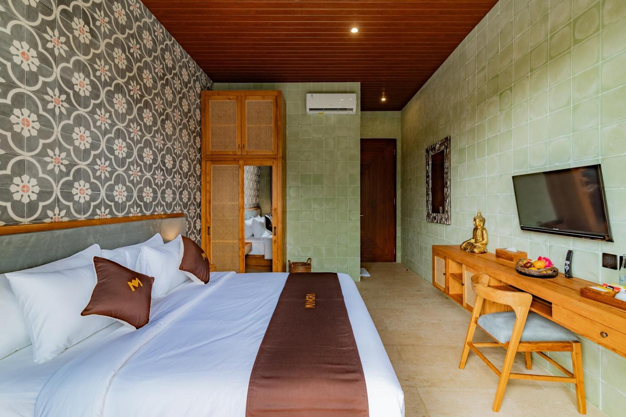 Mamora Villa *