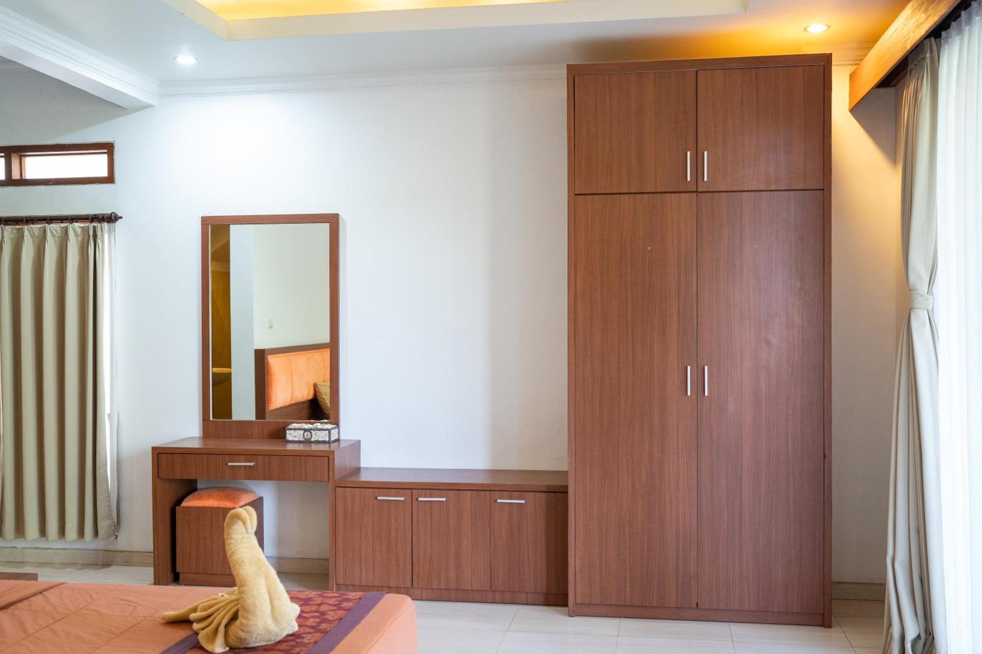 Bed & Breakfast Adipana Bungalow-balinese *
