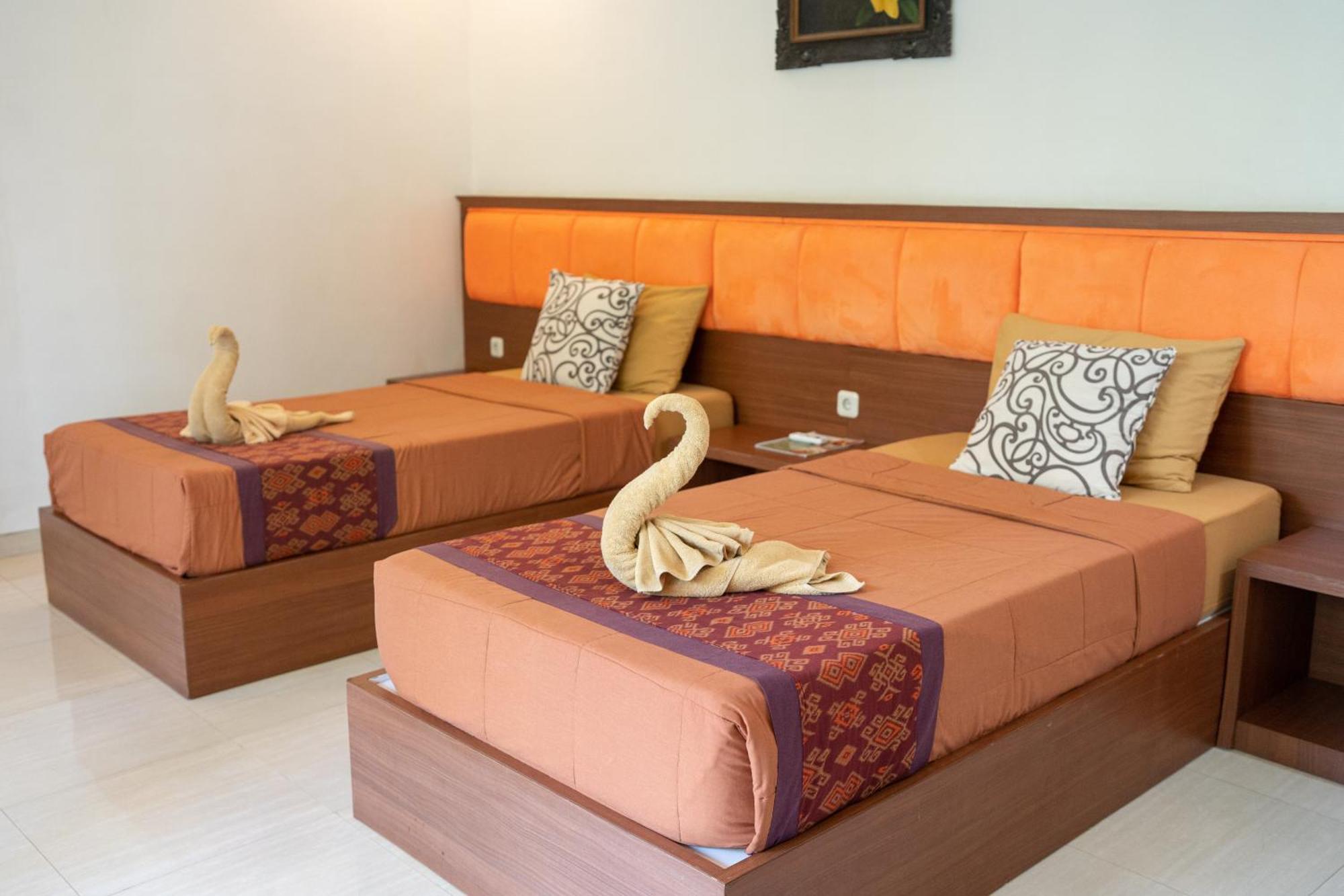 Adipana Bungalow-balinese Bed & Breakfast Ubud (Bali)