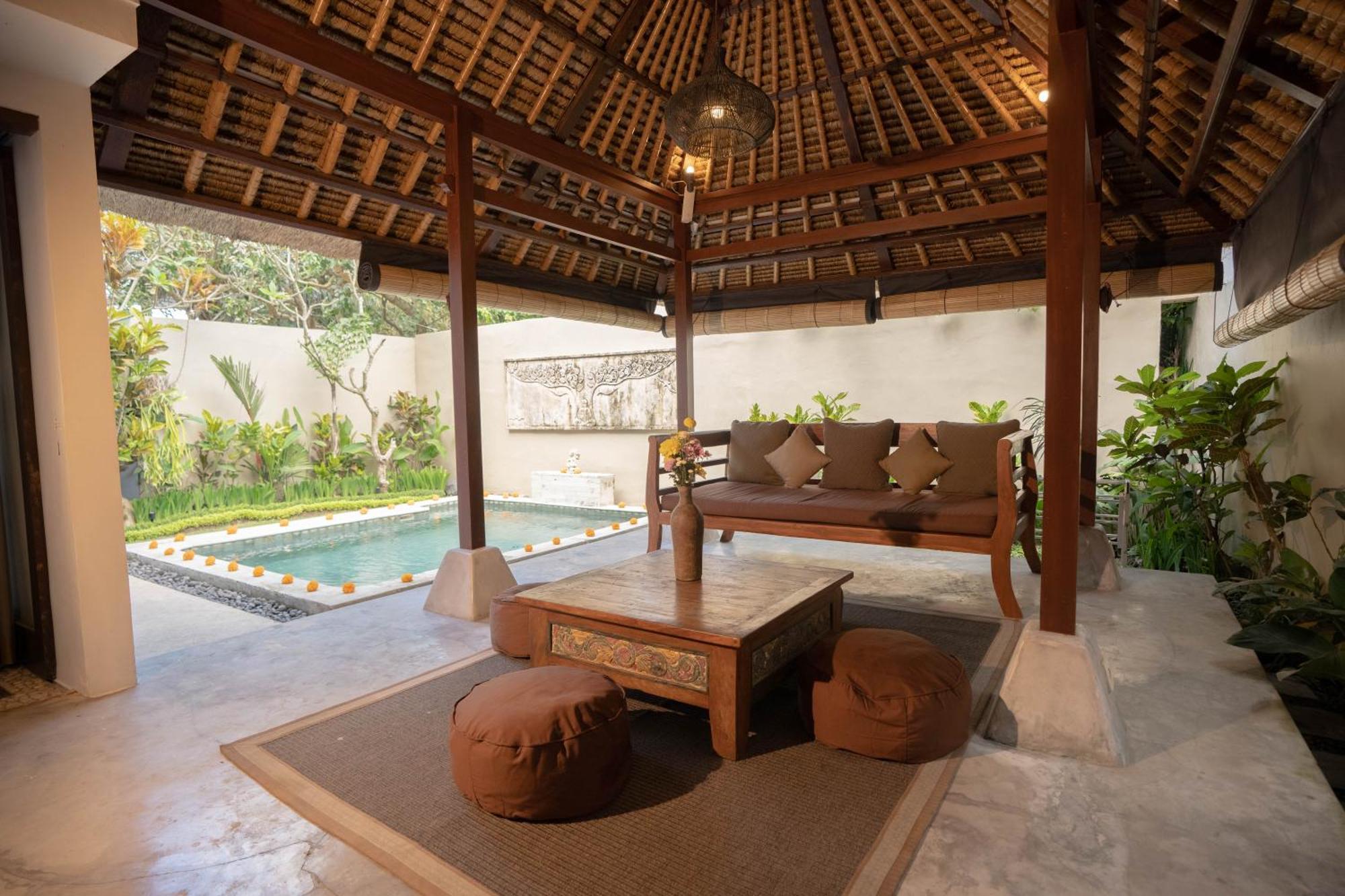 Sayang Bunga Villa *