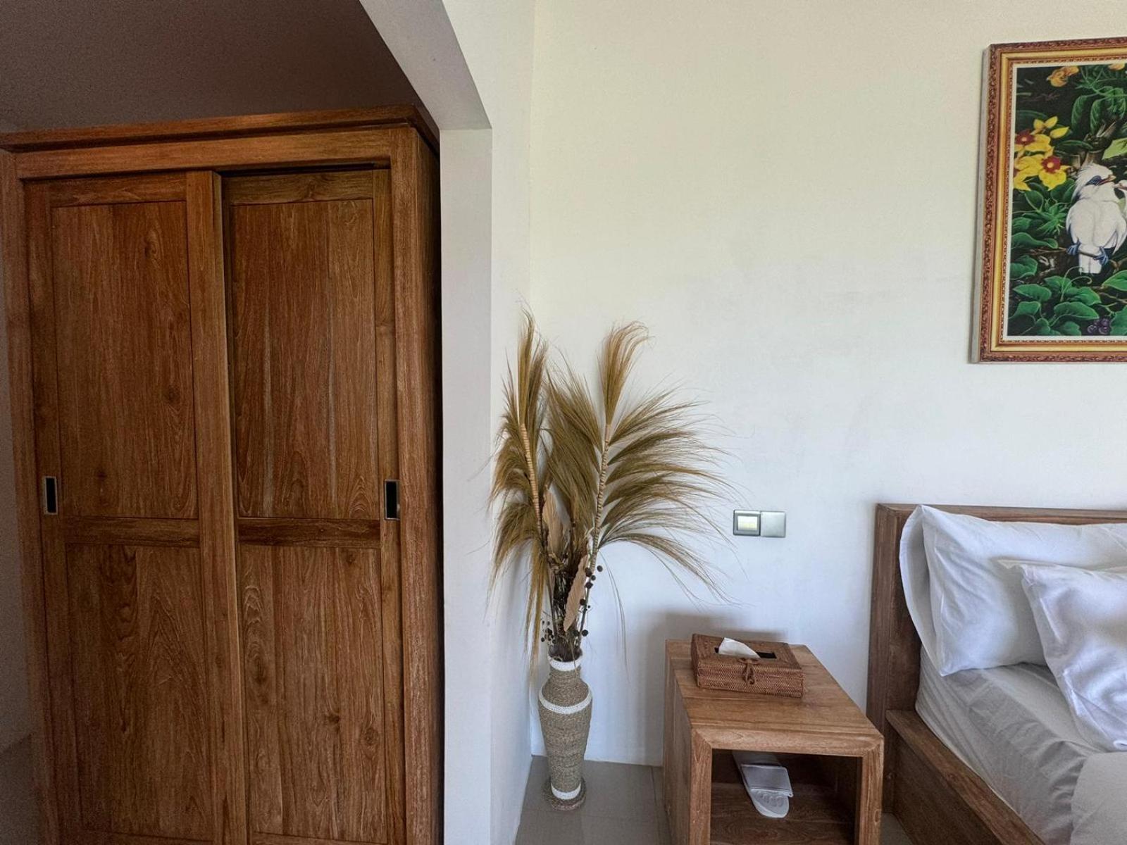 Uma Dadi Villa