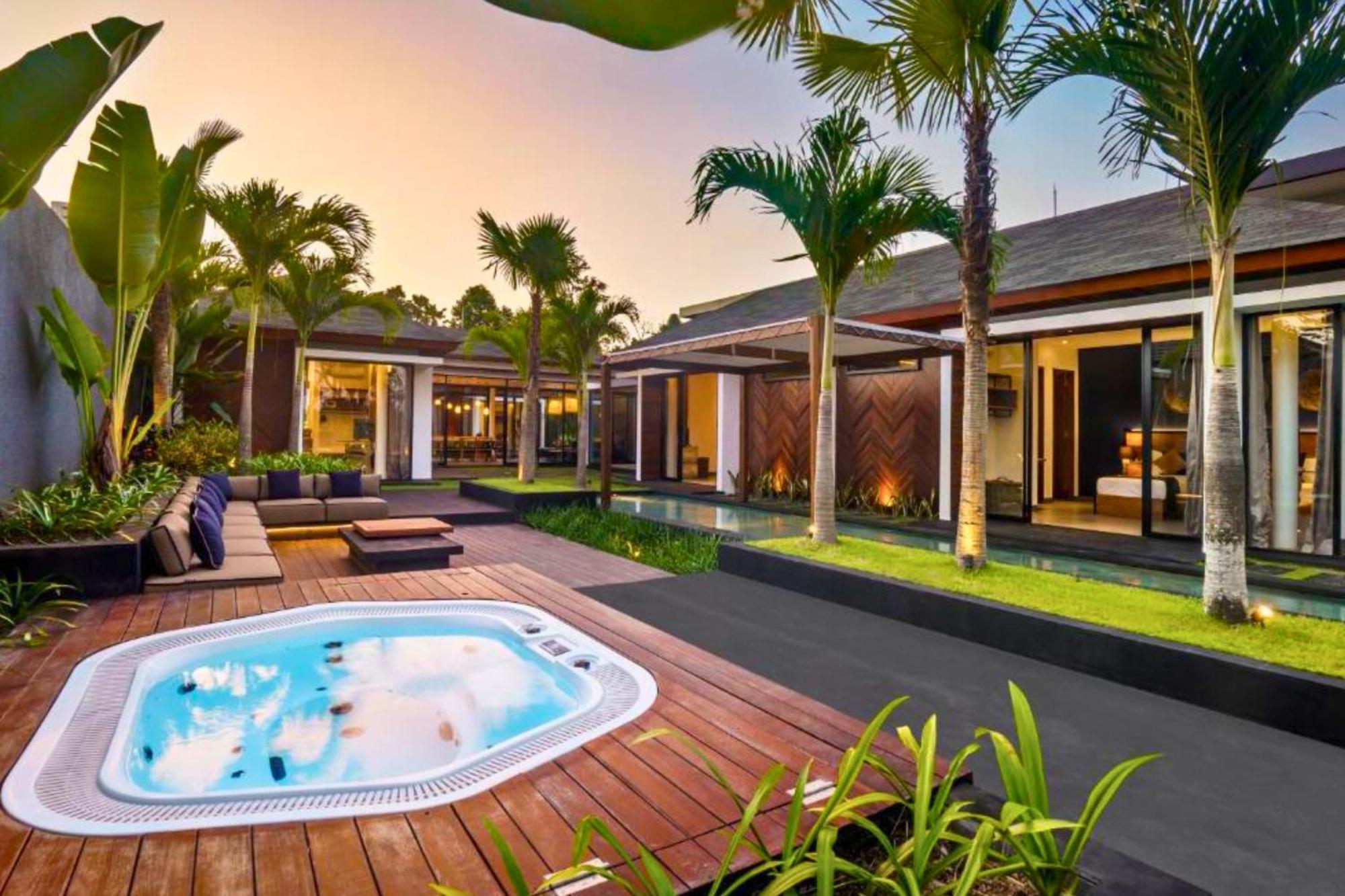 Tarachandra 5 Bedroom Private Pool Zn211 *