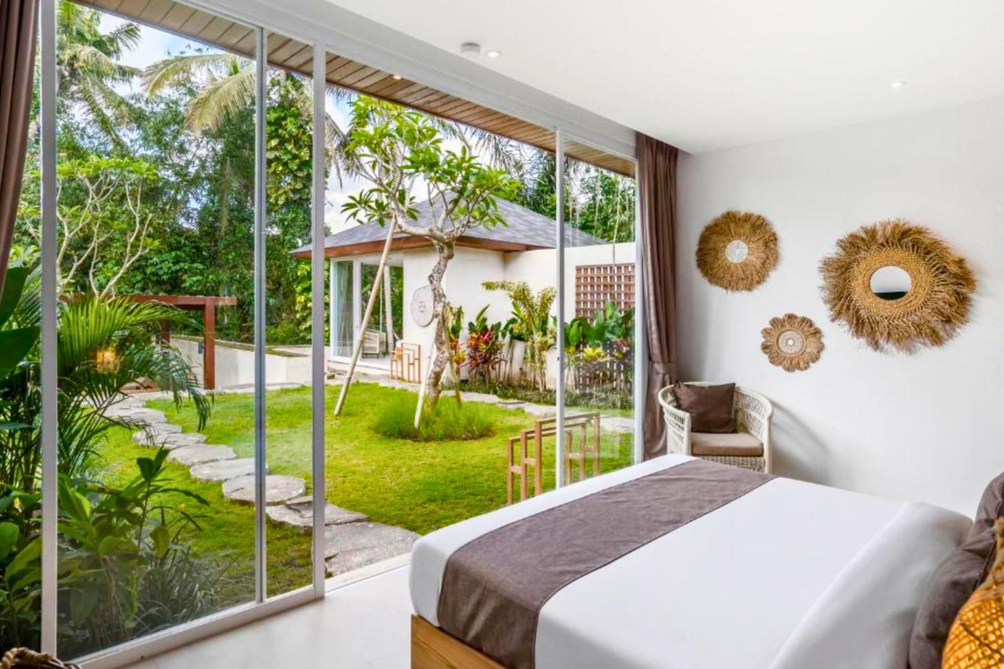 Bharani 5 Bedroom Private Pool Zn208 *