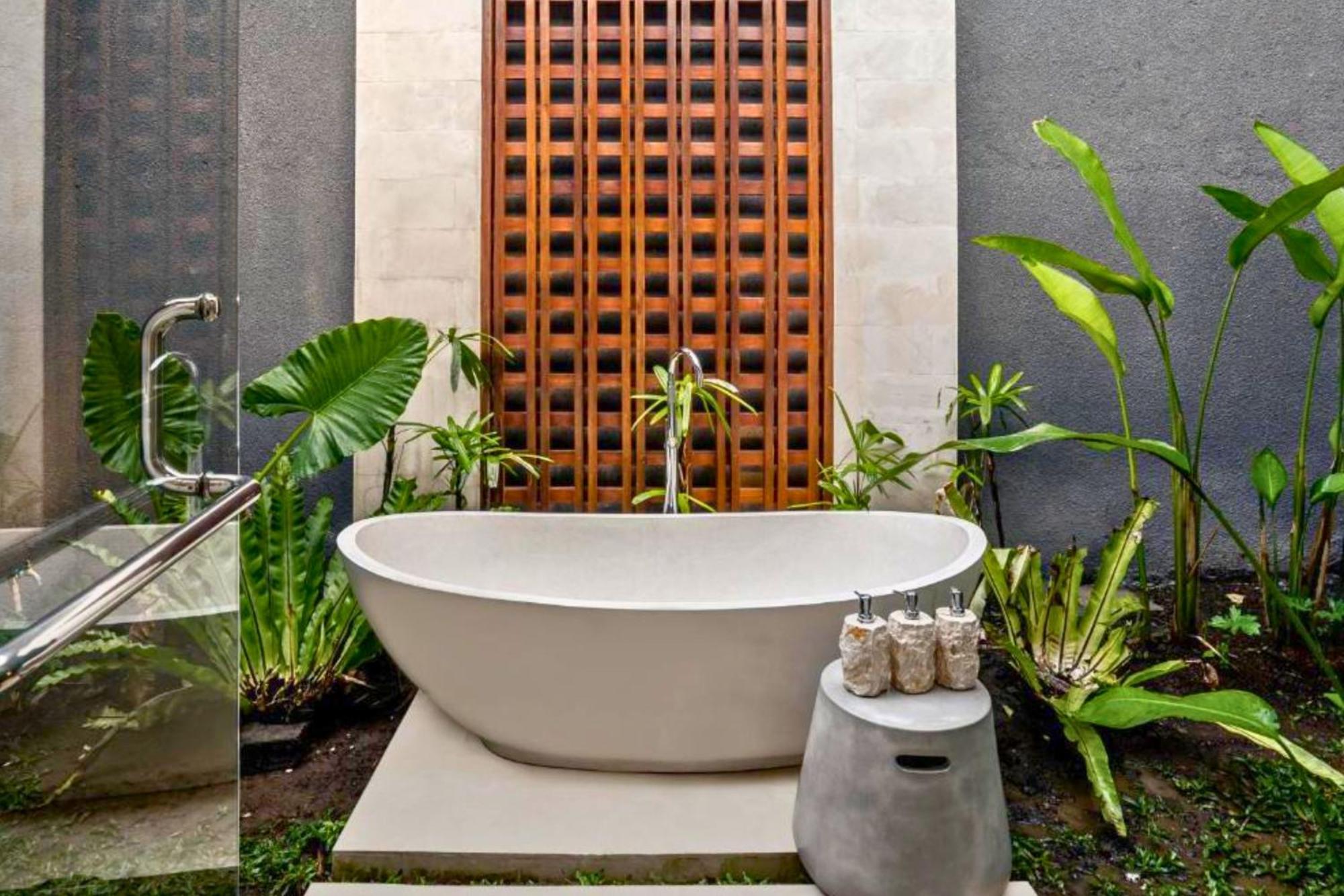 Bharani 5 Bedroom Private Pool Zn208 Villa *