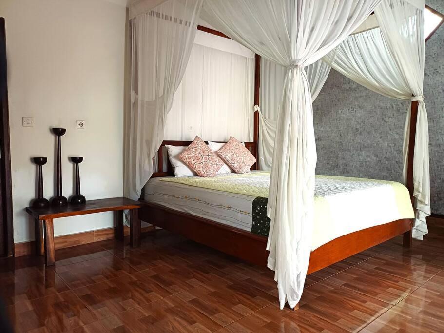2 Private With 2 Pools For Larger Families Or Group Get Togethers * Ubud (Bali)