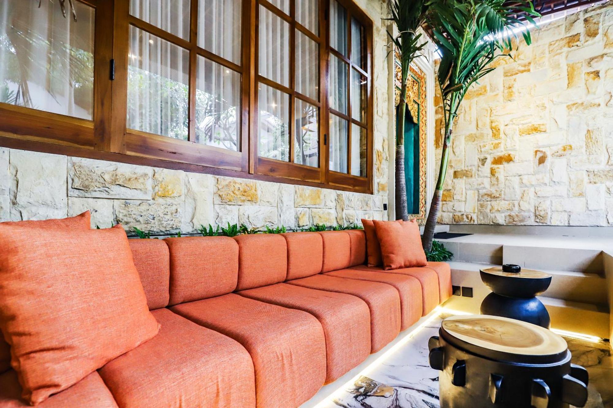 New Batavia - Modern Luxury & Cultural Fusion