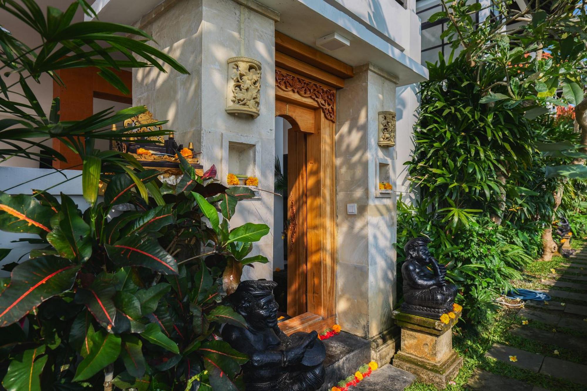 Pure Peace, Only 5 Min To Ubud!