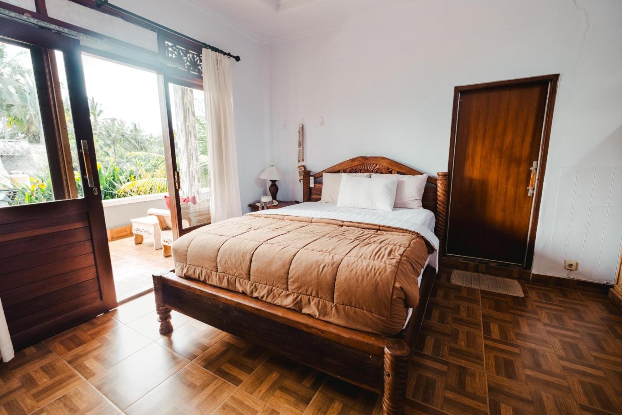 Rizky Guest house