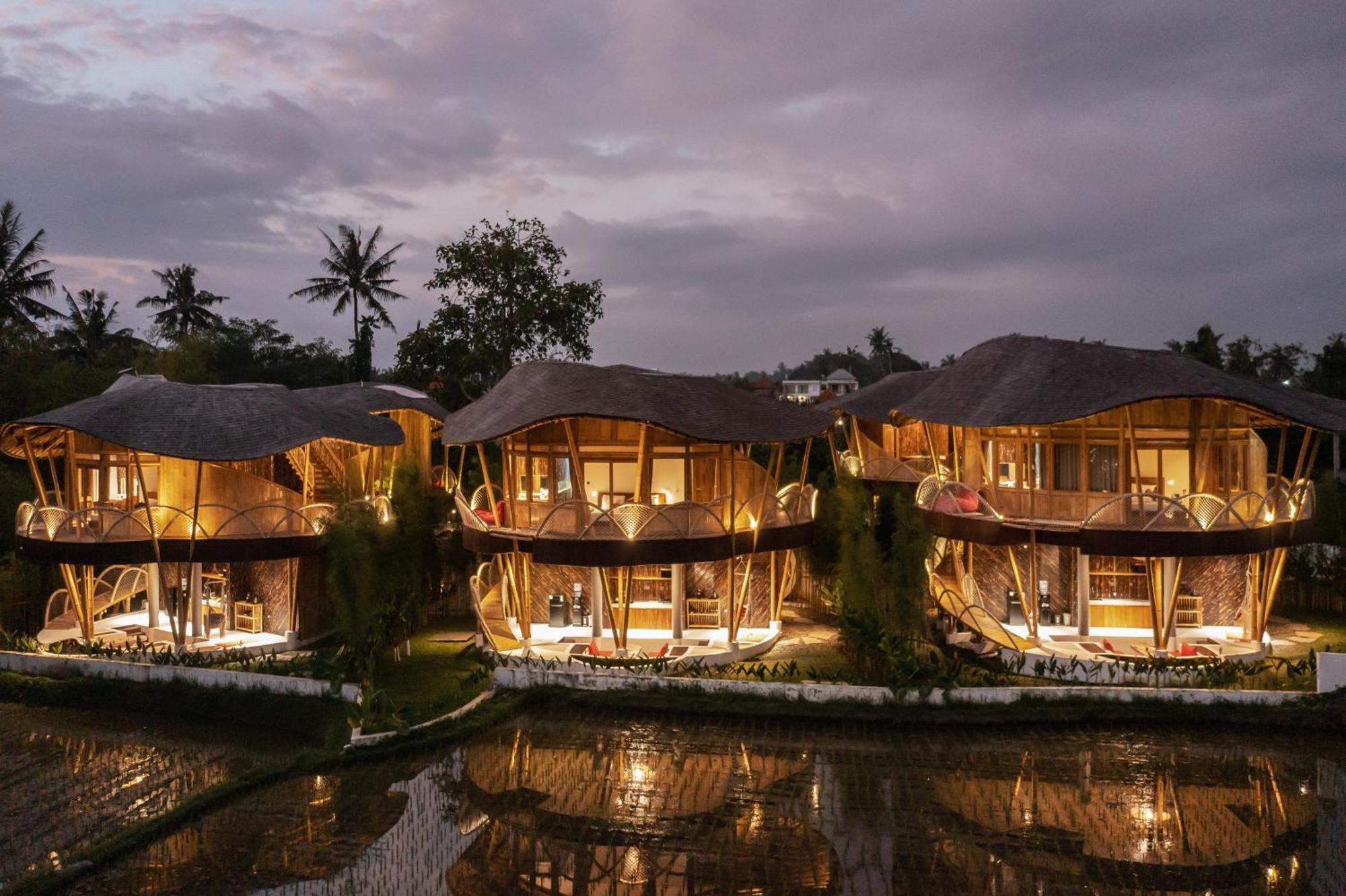 Clan Living - The Lovers Private Villa