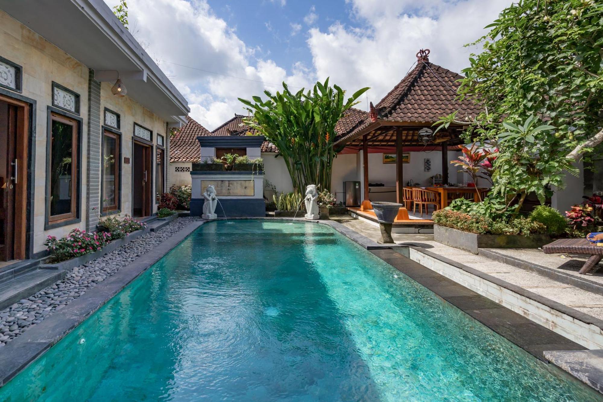 Villa Sang Ayu Entire 2 Bedr -- Huge Pool -- 5 Min Central
