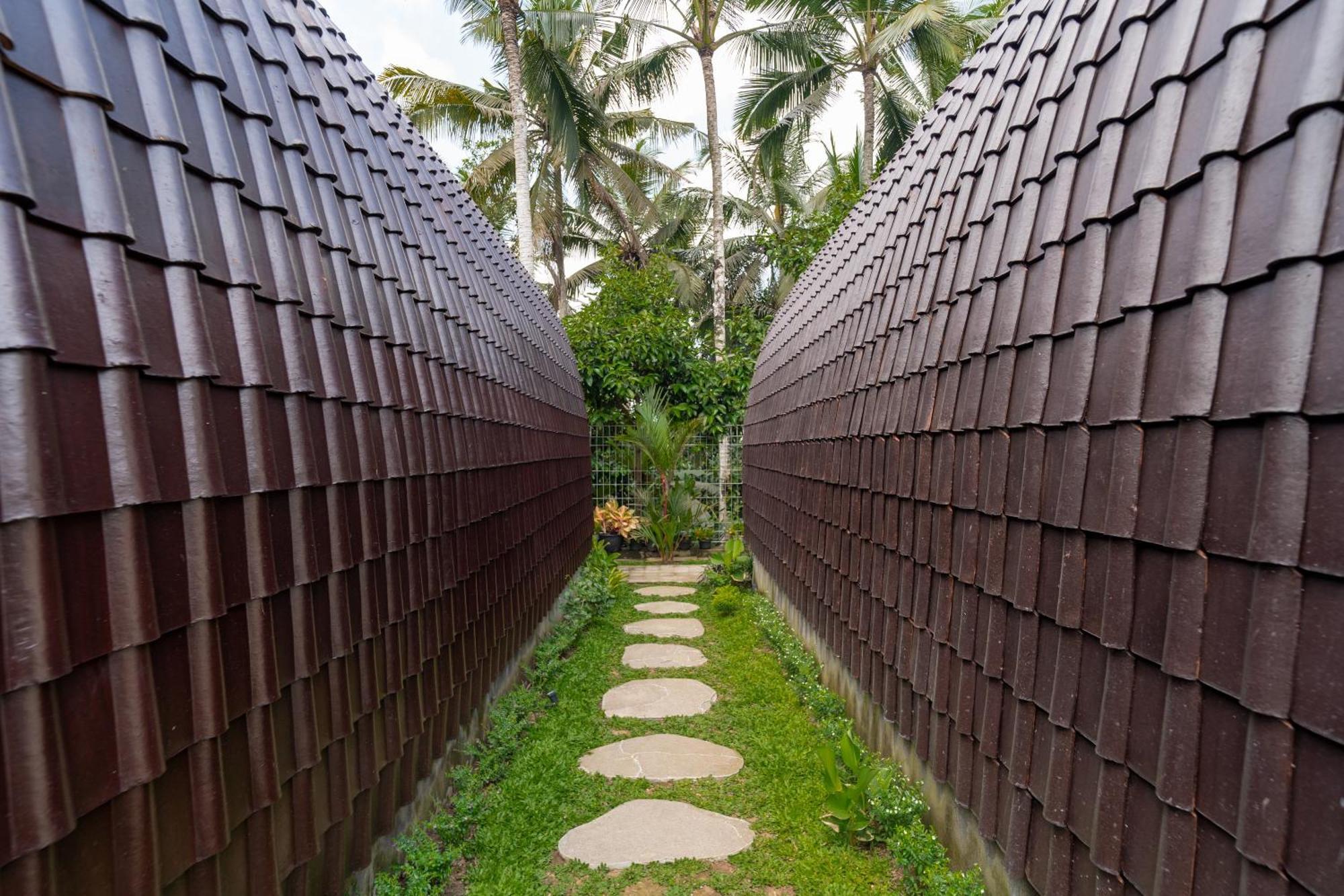 Gasthof Lumbung Sari Wooden