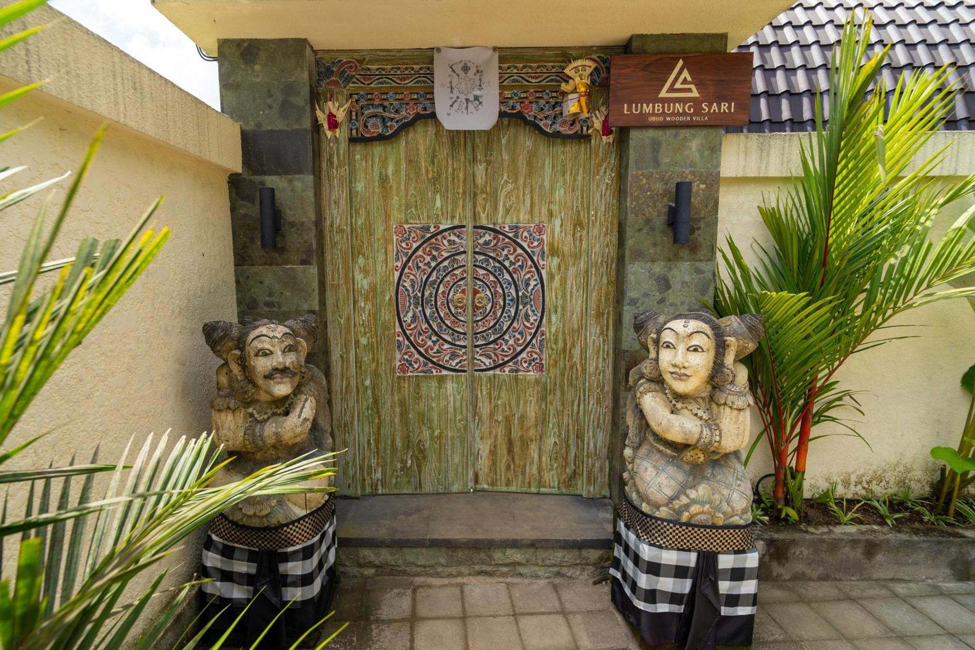 Lumbung Sari Wooden *